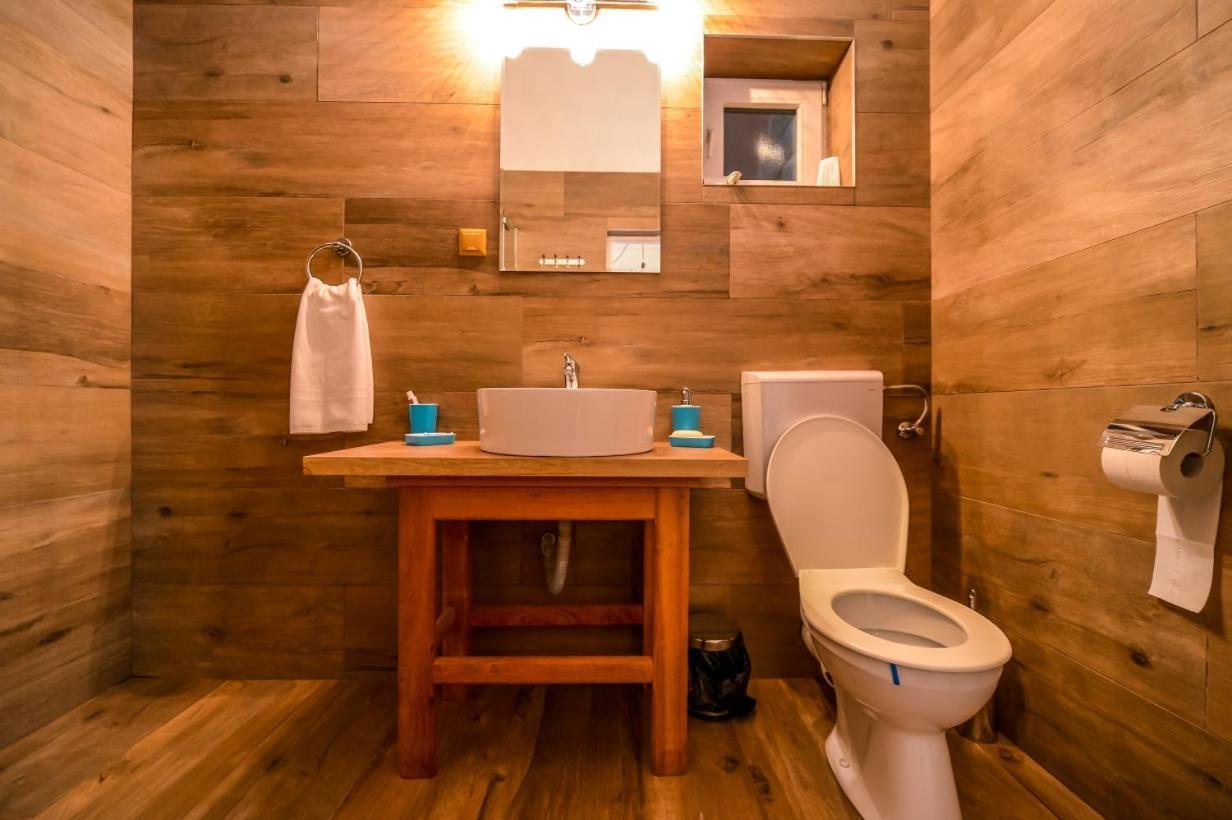 Atrium 24 Suite Sighisoara Bagian luar foto