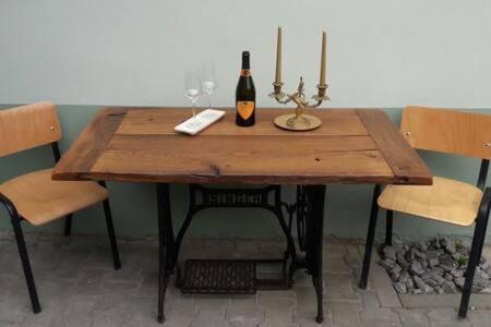 Atrium 24 Suite Sighisoara Bagian luar foto
